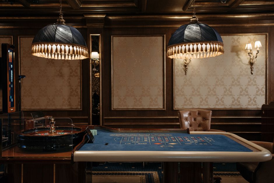 Interior kasino mewah